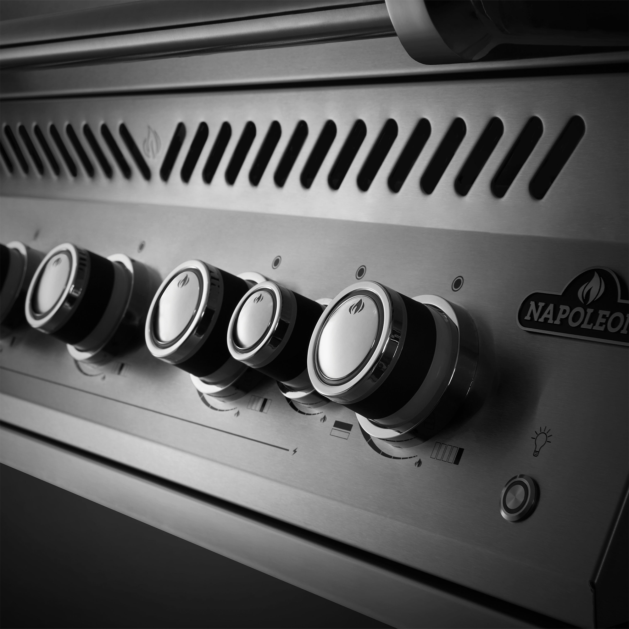 Napoleon® BIG38 Edelstahl Einbaugrill -Modell 2025- inkl. Drehspieß (BIG38RBPSS-1-DE) - Napoleon Napoleon® BIG38 Edelstahl Einbaugrill -Modell 2025- inkl. Drehspieß (BIG38RBPSS-1-DE) - Napoleon